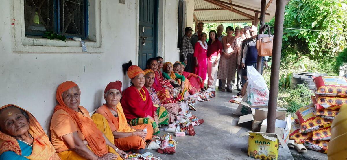https://sesfkhandbari.org/wp-content/uploads/2025/06/food-materials-distribution-program-at-manakamana.jpg